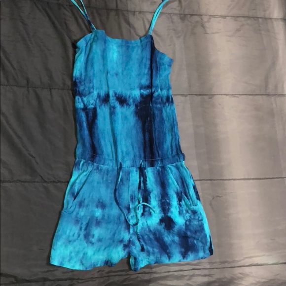 Romper - Picture 1 of 2